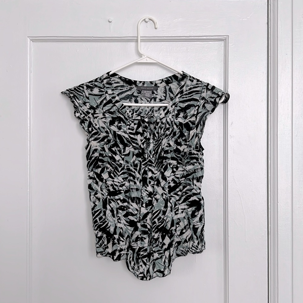 Women’s Green XS Blouse